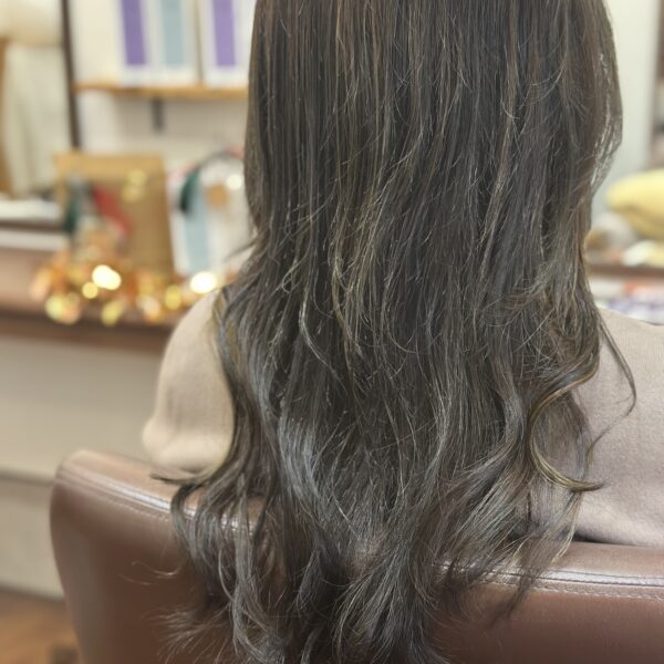 フェミニンロングヘア